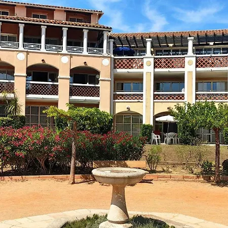 Cap Esterel T2 1ch 4-5p Rez-de-jardin Vue Mer, Piscine, Parking Et Ménage Inclus, Wifi Gratuit * Saint-Raphaël